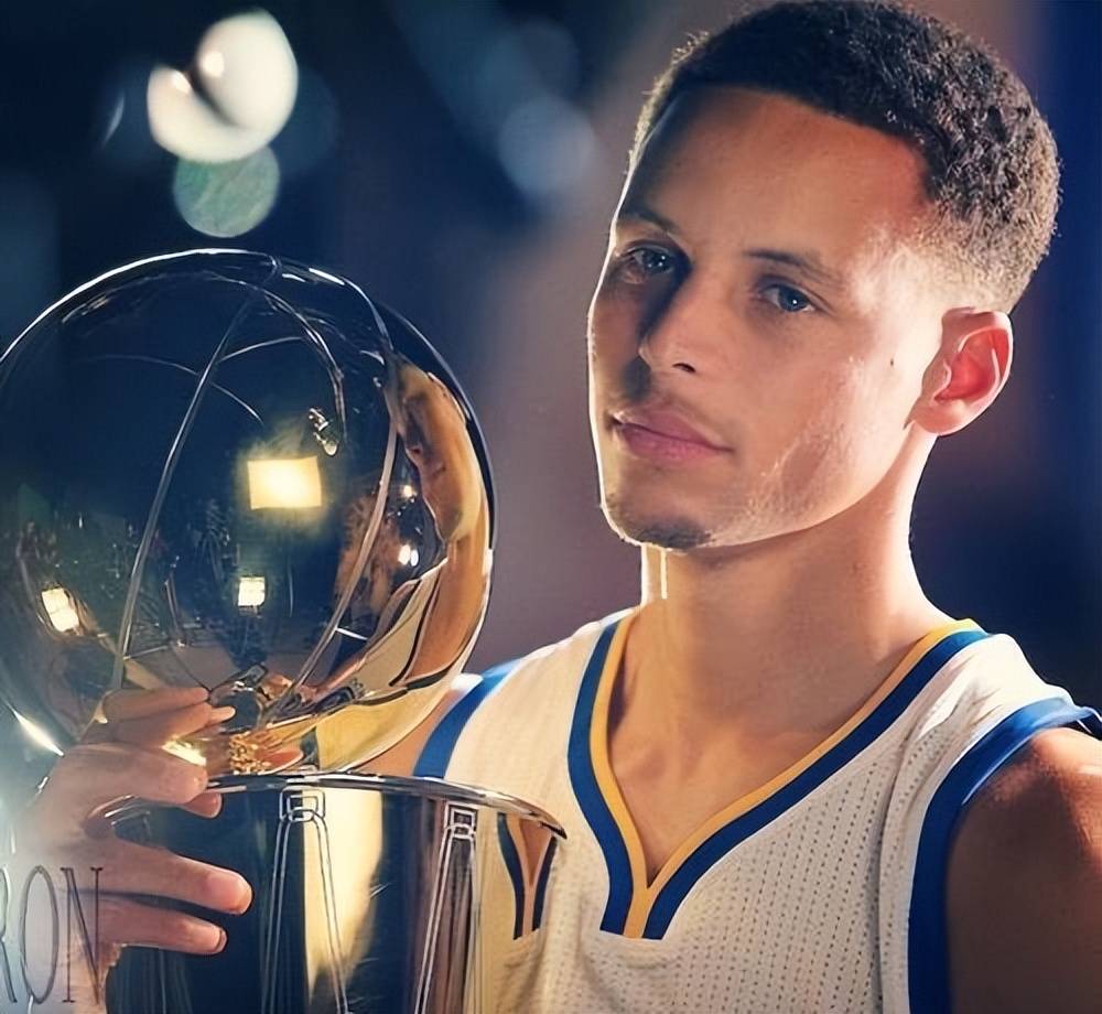 充满活力的 充满活力的